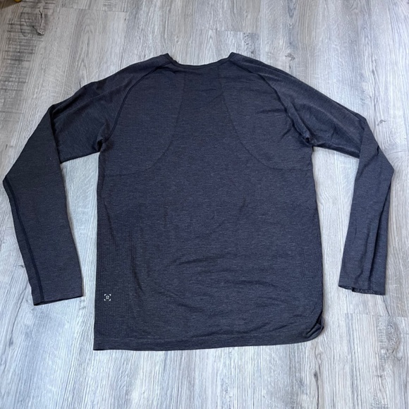 Lululemon Metal Vent Tech Long-Sleeve Shirt Sz L gray - Picture 7 of 7